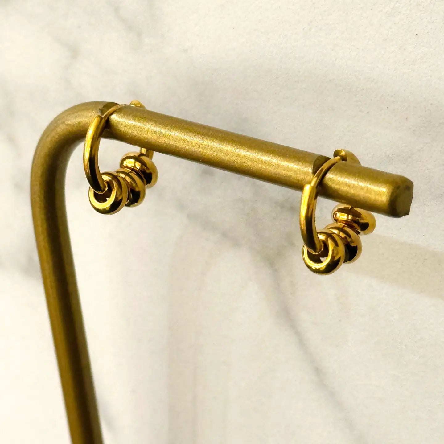 Boucles d'oreilles mini créoles - Lilly