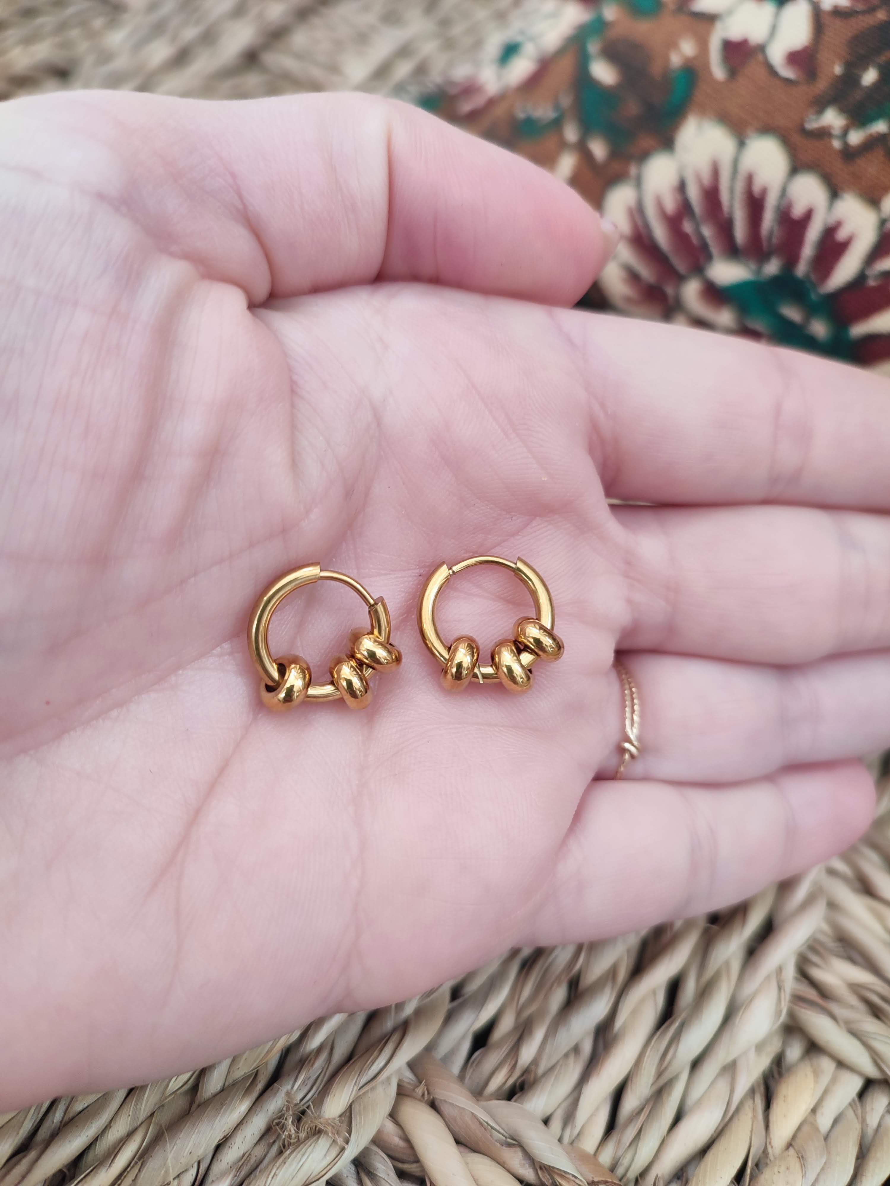 Boucles d'oreilles mini créoles - Lilly