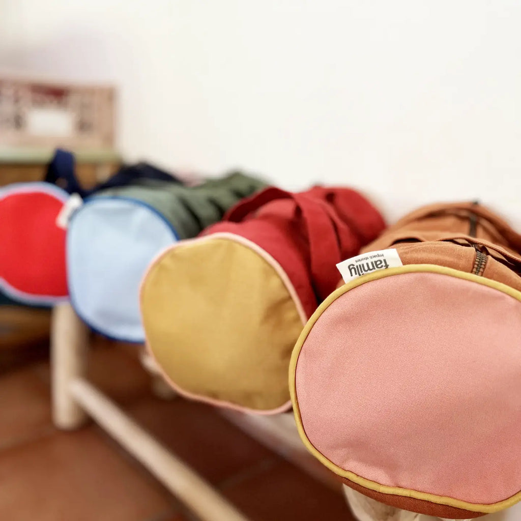 Mini sac polochon rose - chocolat | Family impact stories