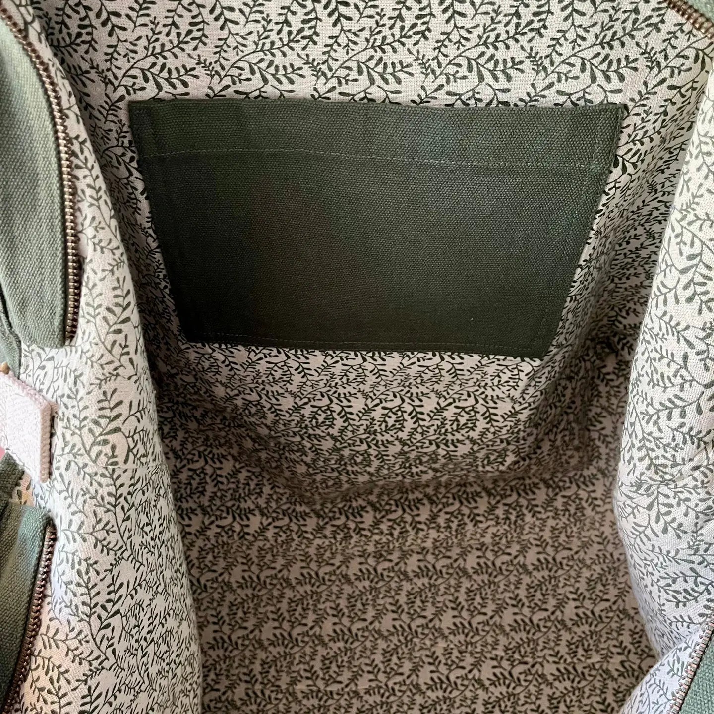 Sac week-end vert olive | Family impact stories